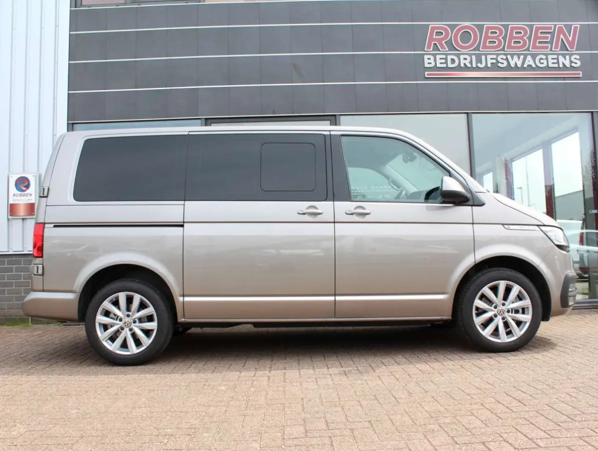 Caravelle 2.0 TDI L1 204 pk