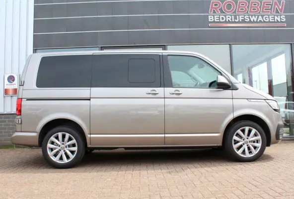 Caravelle 2.0 TDI L1 204 pk