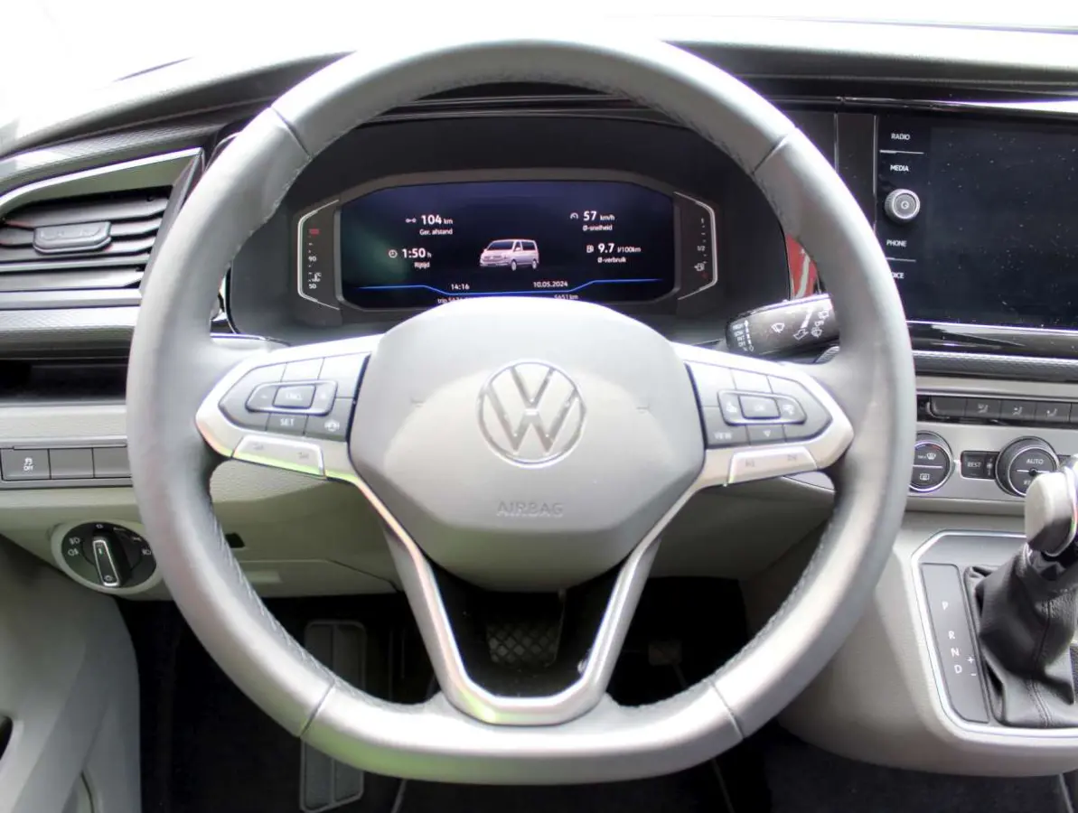 Caravelle 2.0 TDI L1 204 pk