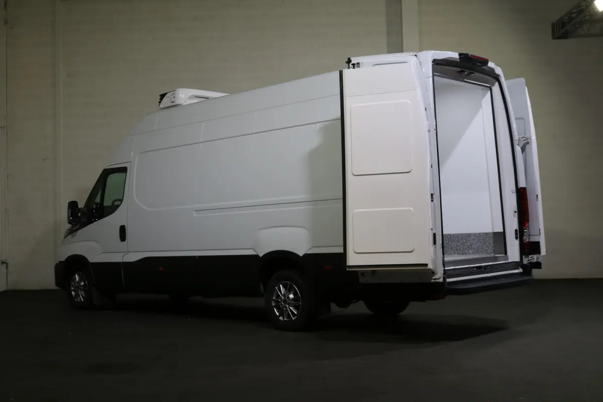 35S18 L4 H3 Hi-Matic Automaat Koelwagen Vrieswagen