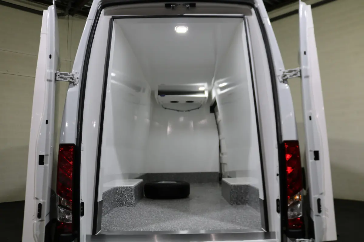 35S18 L4 H3 Hi-Matic Automaat Koelwagen Vrieswagen
