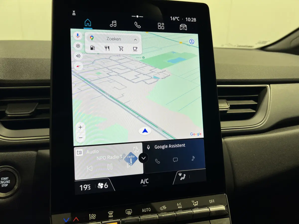 1.0 TCe 90 techno | Navigatie/Android/Apple Carplay | LM Velgen 18" | Achteruitrijcamera | PDC Voor en Achter | Airco |