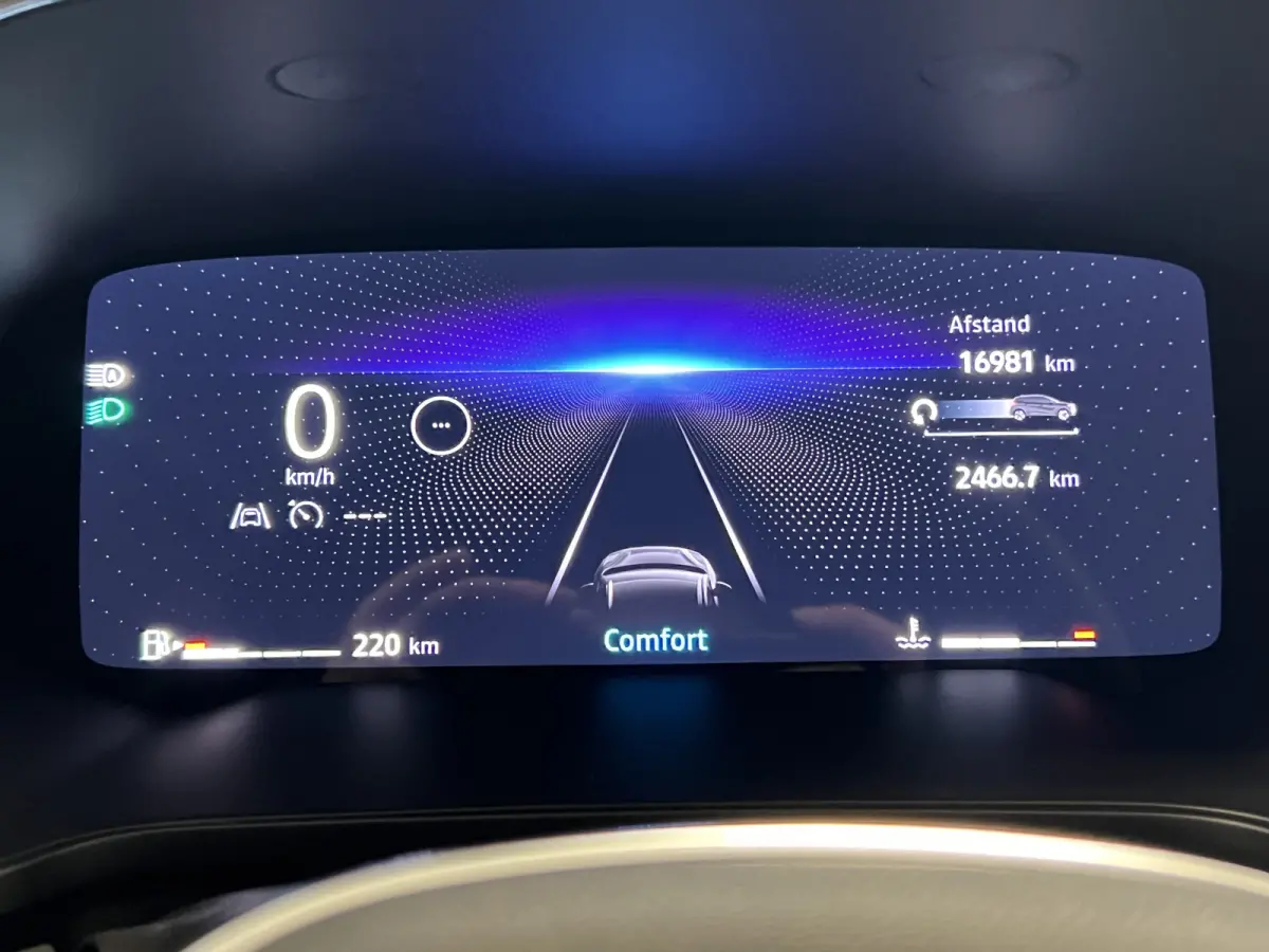 1.0 TCe 90 techno | Navigatie/Android/Apple Carplay | LM Velgen 18" | Achteruitrijcamera | PDC Voor en Achter | Airco |