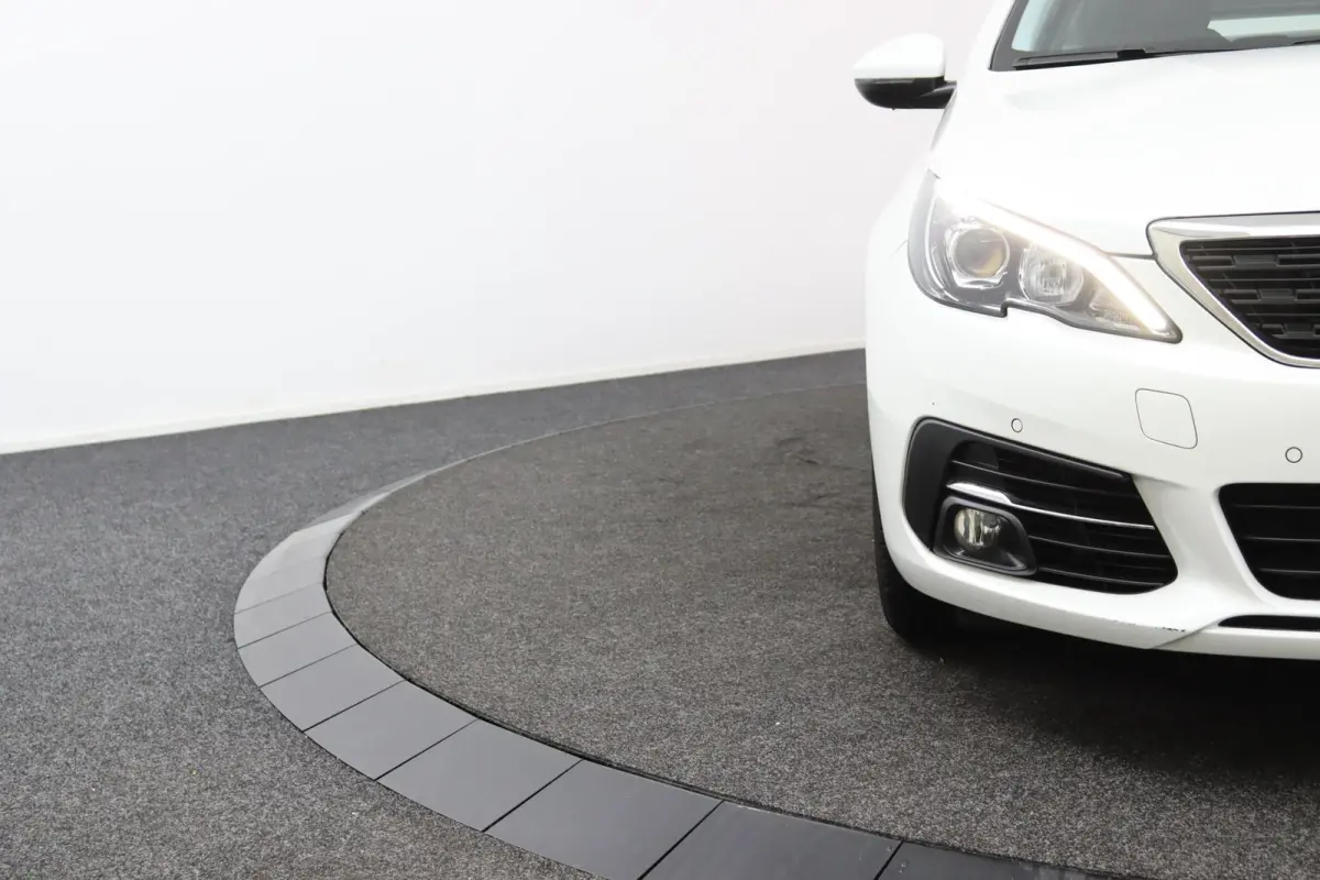 1.2 *110PK*ECC*NAVI*CAM*HAAK*CRUISE*CARPLAY*