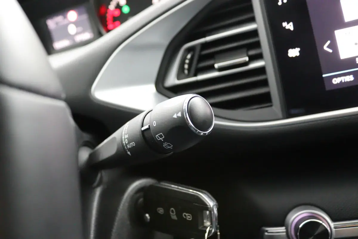1.2 *110PK*ECC*NAVI*CAM*HAAK*CRUISE*CARPLAY*