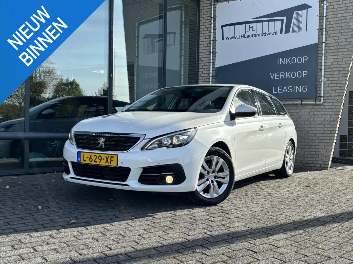 1.2 *110PK*ECC*NAVI*CAM*HAAK*CRUISE*CARPLAY*