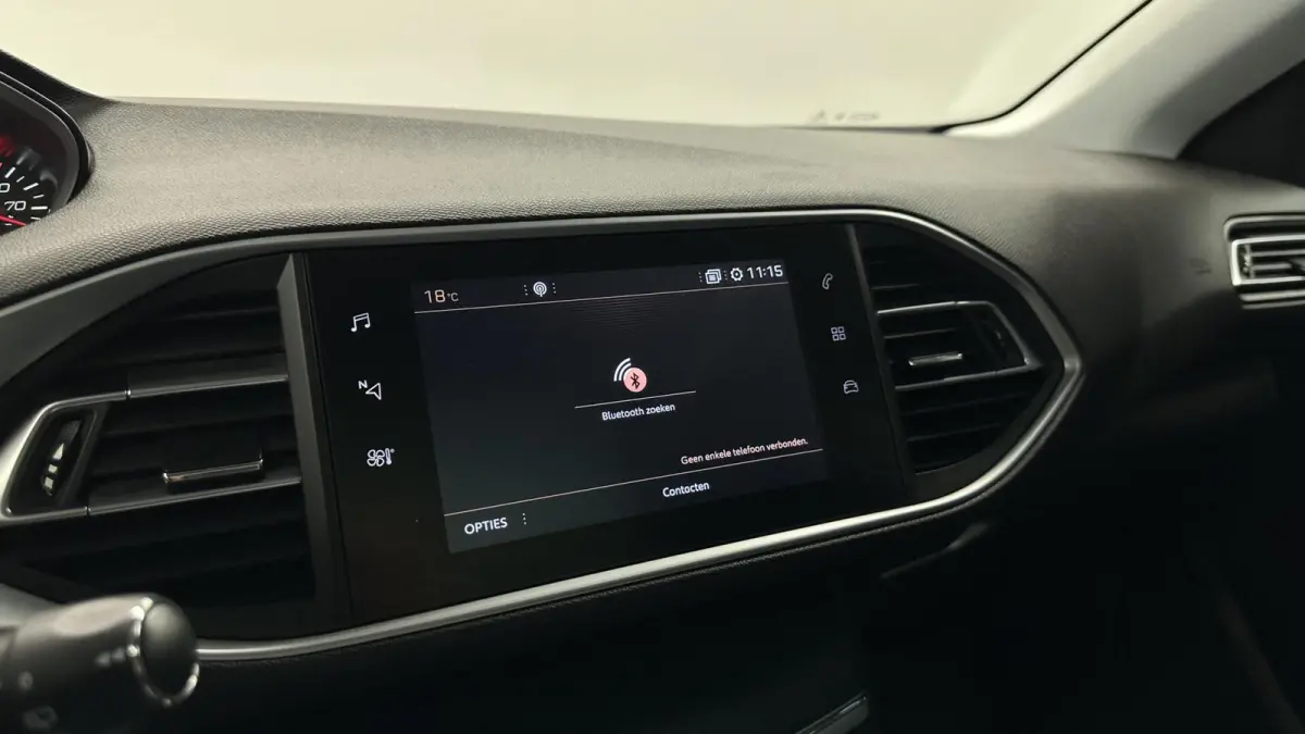 1.2 PureTech Blue Lease Executive PANO CARPLAY NAVI.