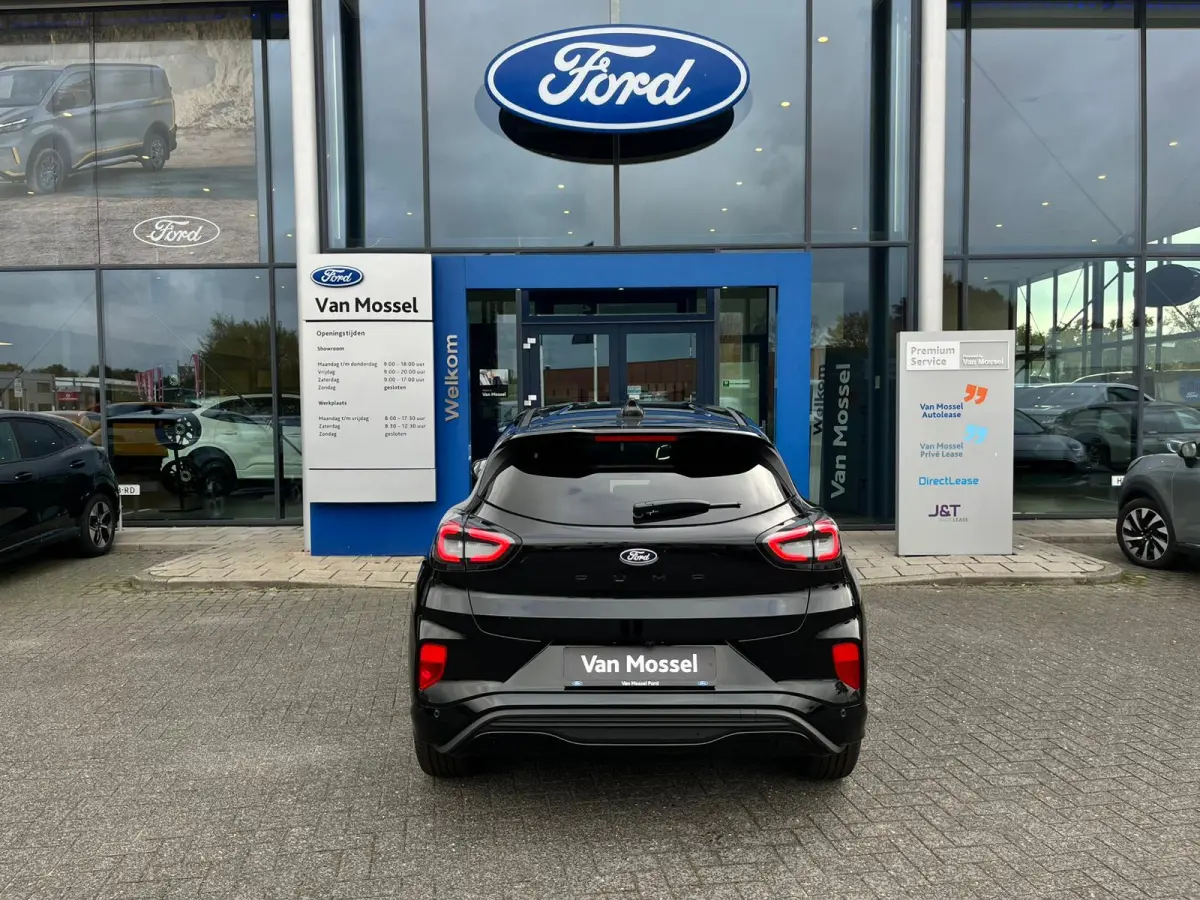ST-Line X 1.0 EcoBoost Te bestellen | €4000 Ford voordeel | Sync 4 | 18'' lichtmetalen velgen | Adaptive cruisecontrol | Dodehoekdetectie | Winter pack | Climate control | Achteruitrijcame