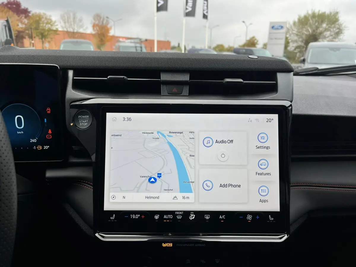 ST-Line X 1.0 EcoBoost Te bestellen | €4000 Ford voordeel | Sync 4 | 18'' lichtmetalen velgen | Adaptive cruisecontrol | Dodehoekdetectie | Winter pack | Climate control | Achteruitrijcame