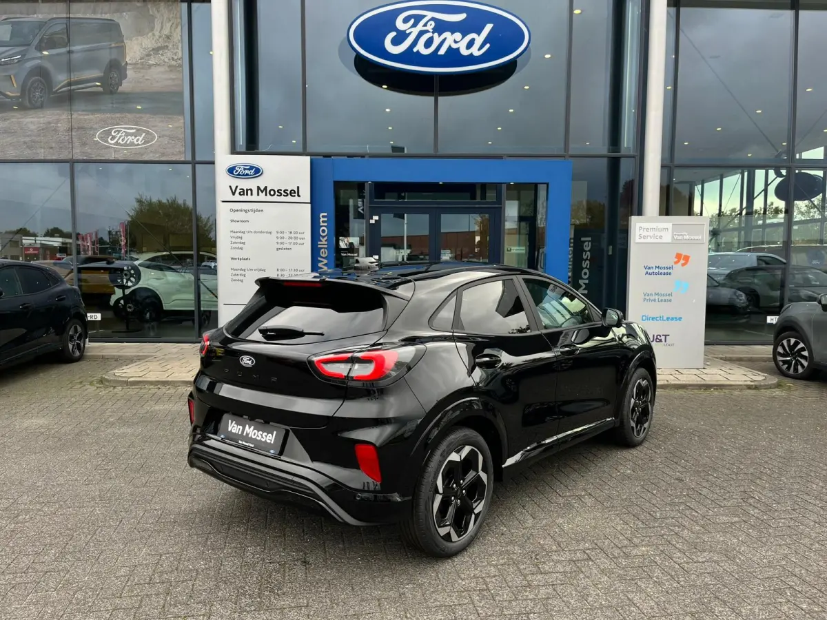 ST-Line X 1.0 EcoBoost Te bestellen | €4000 Ford voordeel | Sync 4 | 18'' lichtmetalen velgen | Adaptive cruisecontrol | Dodehoekdetectie | Winter pack | Climate control | Achteruitrijcame