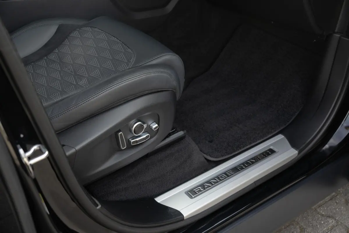 5.0 V8 SVR|1e Eig|Kuipstoel|Pano|Soft Close|DAB|Full Option|Dealer Onderhouden