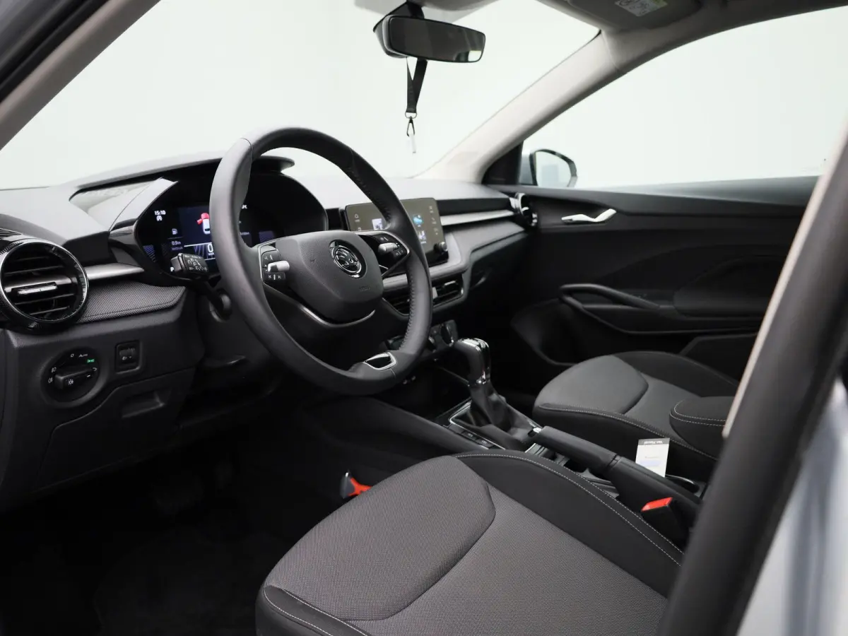 1.0 TSI Selection 115 PK AUTOMAAT |  Virtual Cockpit | Airco | Parkeersensoren | Apple carplay & Android auto | Keyless start | Lane Assist |