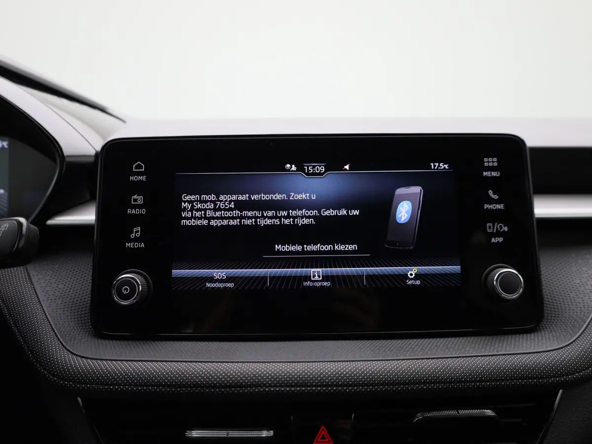 1.0 TSI Selection 115 PK AUTOMAAT |  Virtual Cockpit | Airco | Parkeersensoren | Apple carplay & Android auto | Keyless start | Lane Assist |