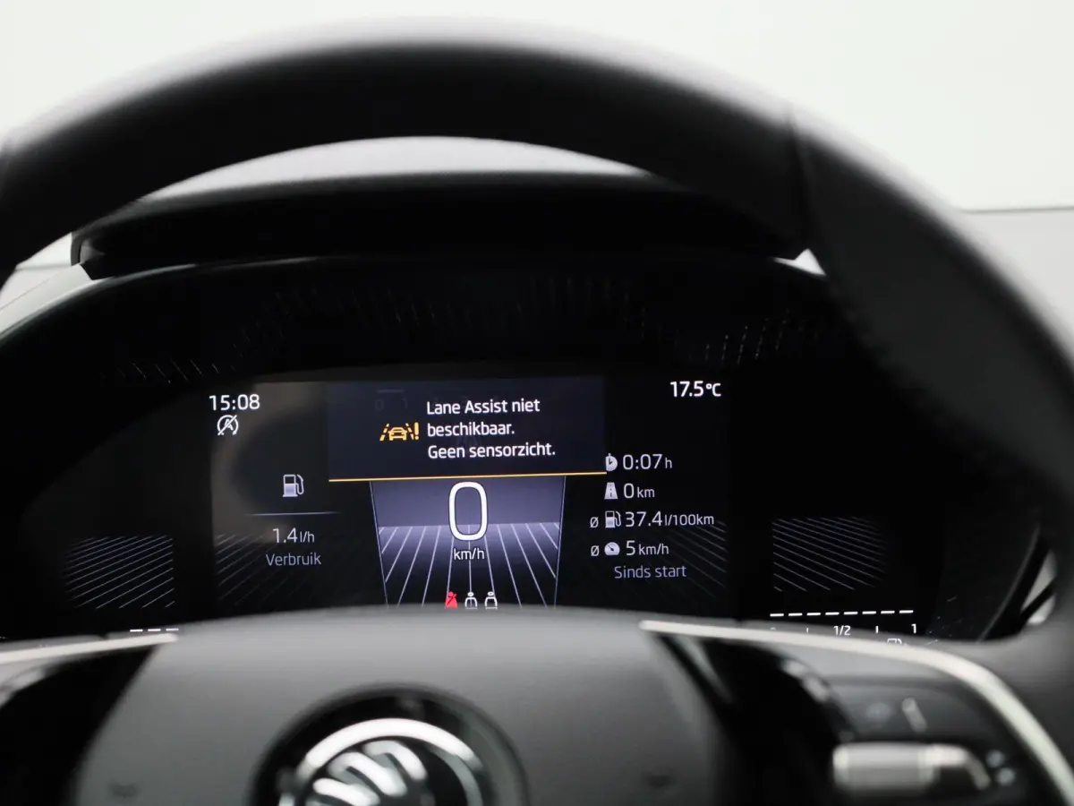 1.0 TSI Selection 115 PK AUTOMAAT |  Virtual Cockpit | Airco | Parkeersensoren | Apple carplay & Android auto | Keyless start | Lane Assist |