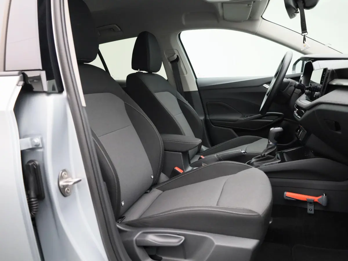1.0 TSI Selection 115 PK AUTOMAAT |  Virtual Cockpit | Airco | Parkeersensoren | Apple carplay & Android auto | Keyless start | Lane Assist |