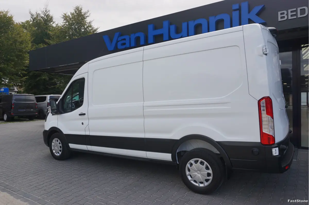 350L 130PK AUT L3H2 BPM VRIJ!! 12" Sync 4 Navi, 270° Deur, 230V Omvormer!! NR. A81