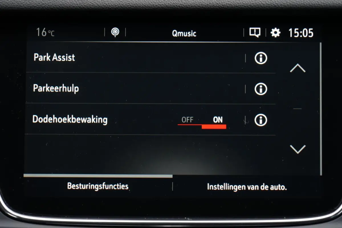 1.2 Turbo Business Elegance, CarPlay, cam.