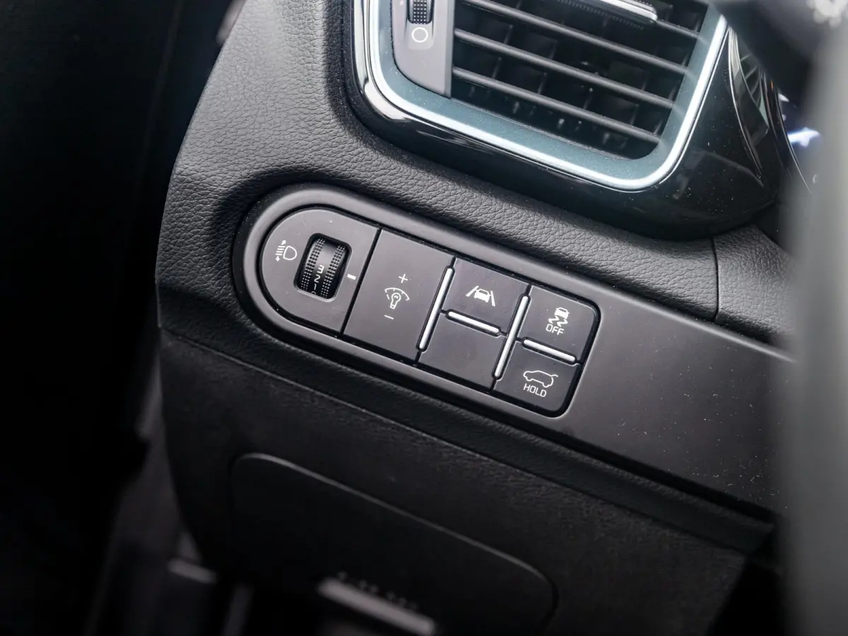 1.0 T-GDi MHEV Design Edition l navigatie l stoel en stuurwielverwarming l EL. kofferklep l JBL premium Sound