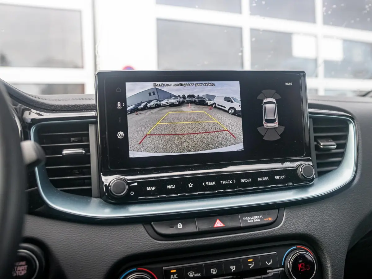 1.0 T-GDi MHEV Design Edition l navigatie l stoel en stuurwielverwarming l EL. kofferklep l JBL premium Sound