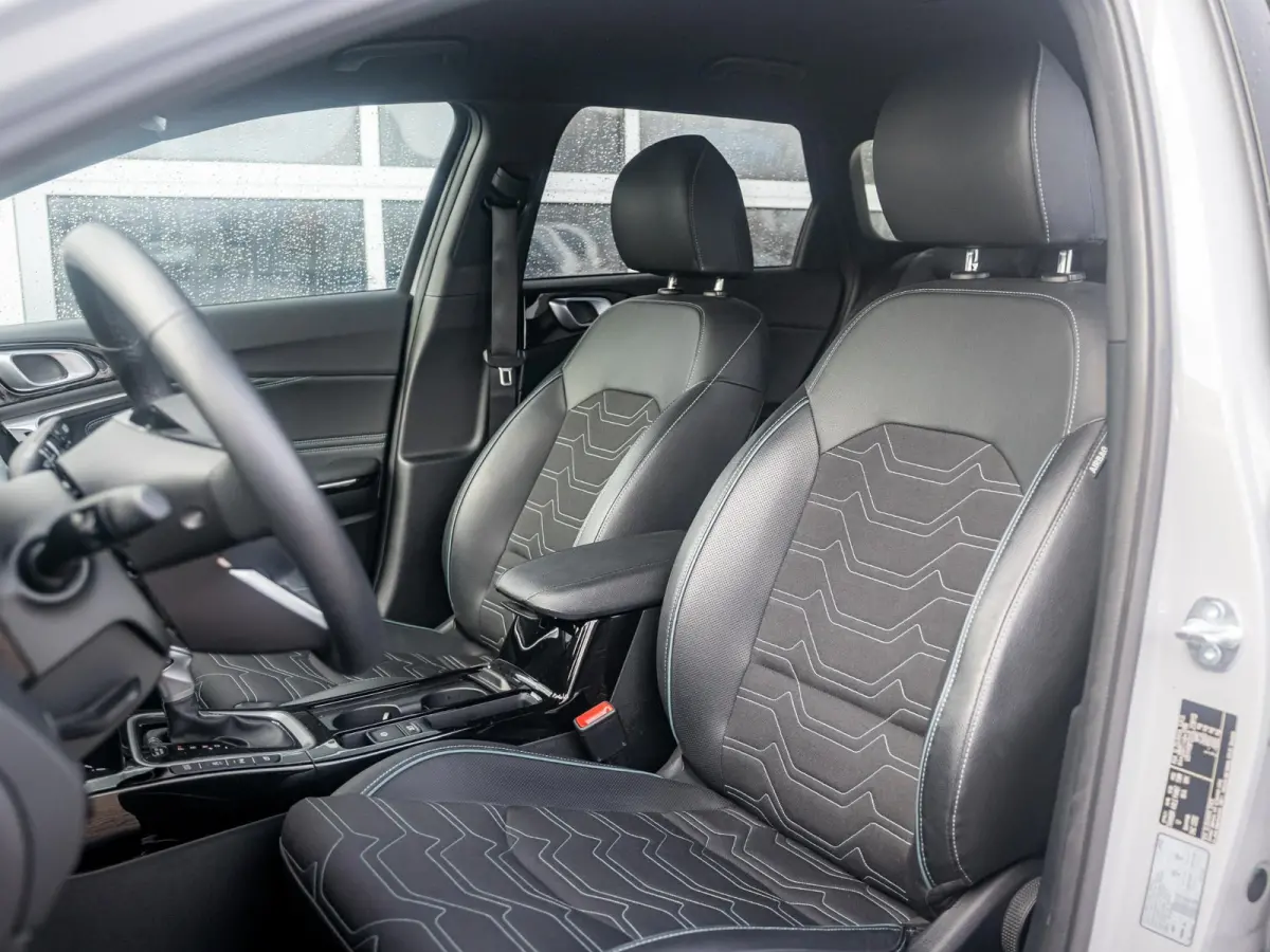 1.0 T-GDi MHEV Design Edition l navigatie l stoel en stuurwielverwarming l EL. kofferklep l JBL premium Sound