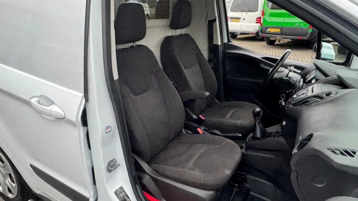 1.5 TDCI 55KW 75PK EURO 6 AIRCO/ TREKHAAK// SCHUIFDEUR/ 100% DEALERONDERHOUDEN