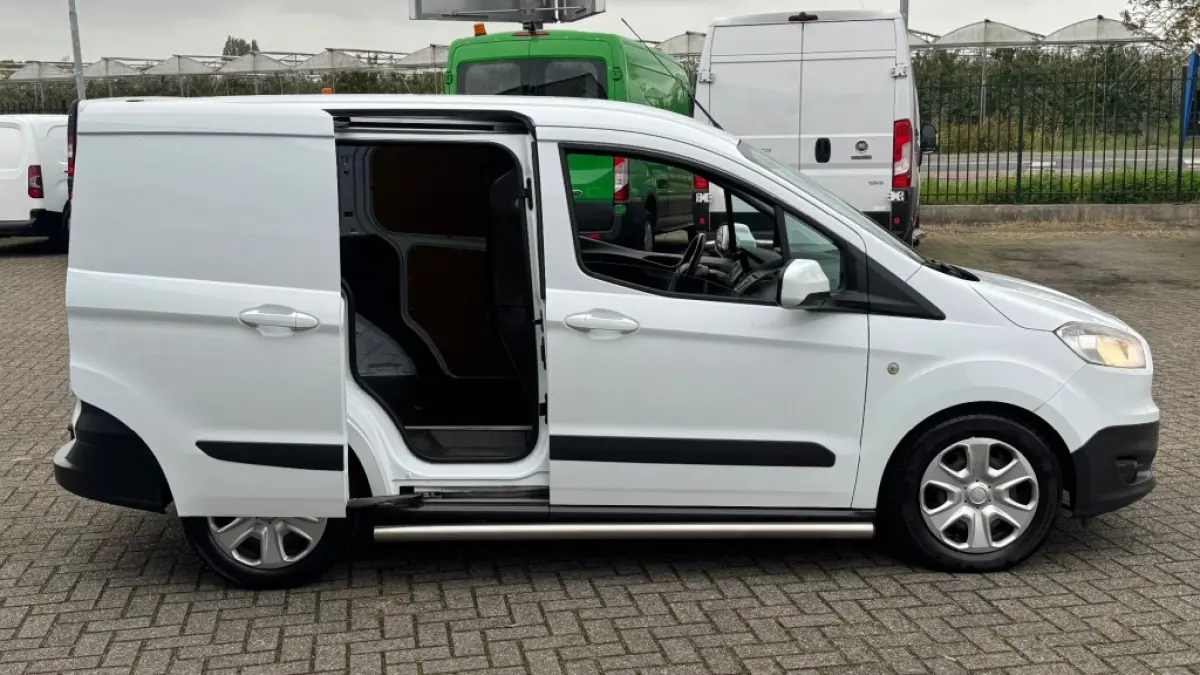 1.5 TDCI 55KW 75PK EURO 6 AIRCO/ TREKHAAK// SCHUIFDEUR/ 100% DEALERONDERHOUDEN