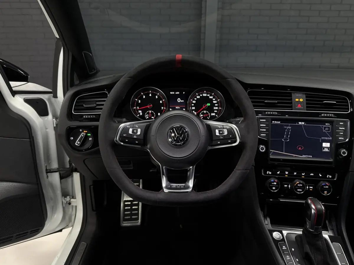 2.0 GTI Clubsport | NL | Pano | DynAudio