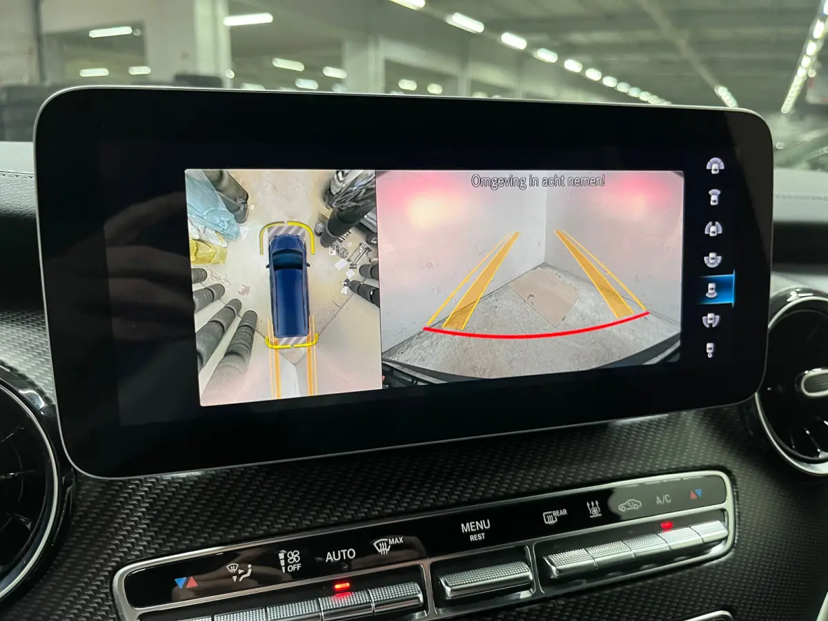 300d 4-MATIC Lang Avantgarde Edition AMG / Luchtvering / Memory / INCL BTW & BPM