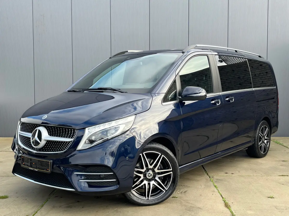 300d 4-MATIC Lang Avantgarde Edition AMG / Luchtvering / Memory / INCL BTW & BPM