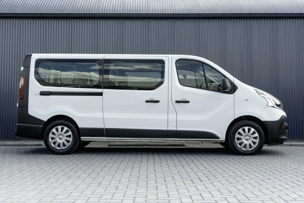 **dCi 95 T29 L2H1 | INCL BTW & BPM | 9-P | Navi | LED | Cruise | Airco | Euro 6**