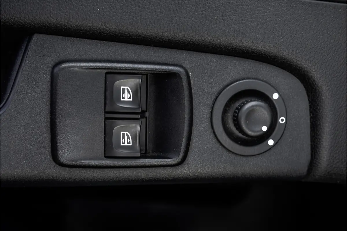 **dCi 95 T29 L2H1 | INCL BTW & BPM | 9-P | Navi | LED | Cruise | Airco | Euro 6**