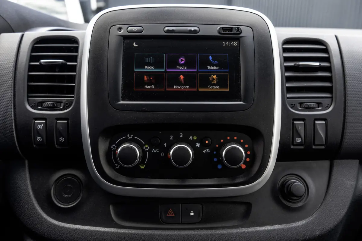 **dCi 95 T29 L2H1 | INCL BTW & BPM | 9-P | Navi | LED | Cruise | Airco | Euro 6**