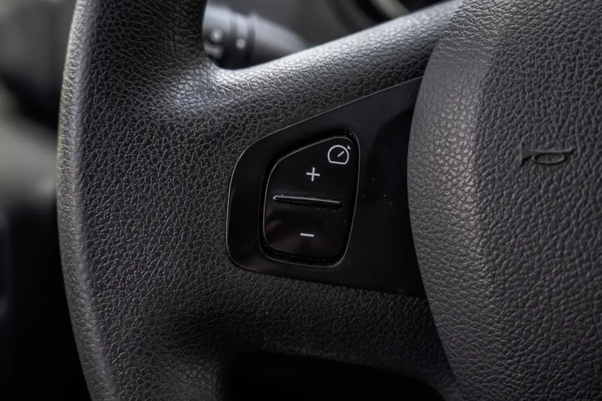 **dCi 95 T29 L2H1 | INCL BTW & BPM | 9-P | Navi | LED | Cruise | Airco | Euro 6**