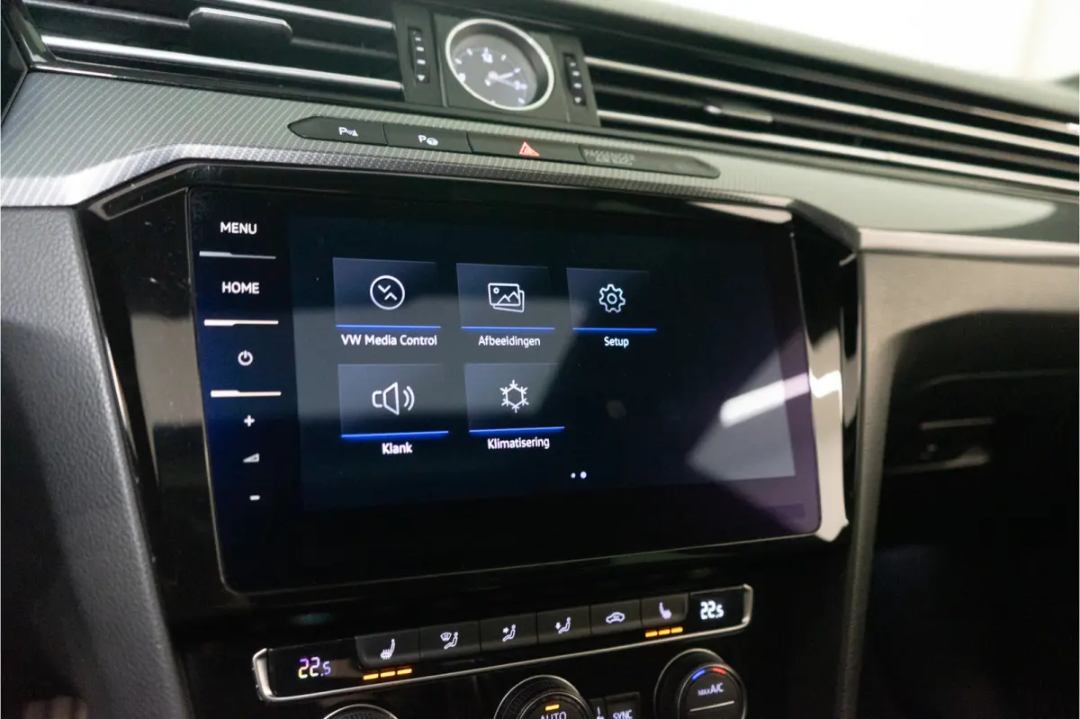 2.0 TSI 2x R-Line 191PK | Pano | Discover Pro | Dynamic LED | VOL OPTIE!