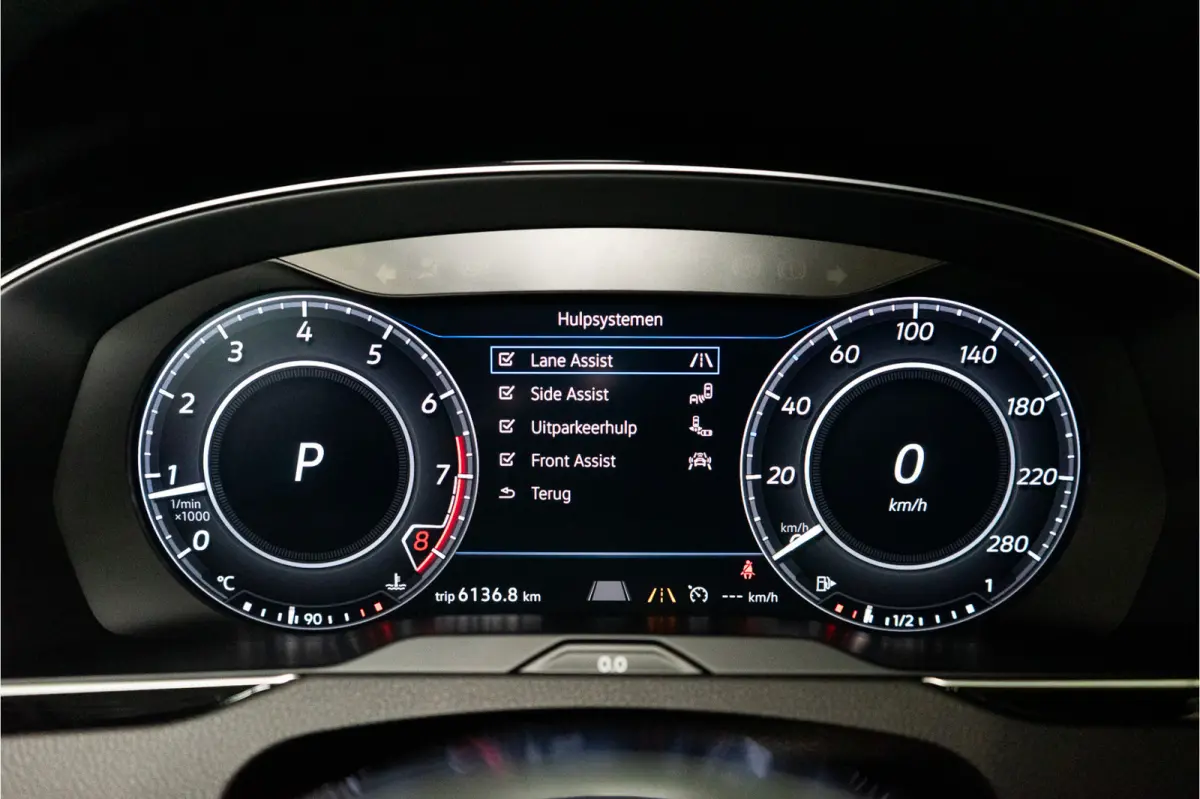 2.0 TSI 2x R-Line 191PK | Pano | Discover Pro | Dynamic LED | VOL OPTIE!