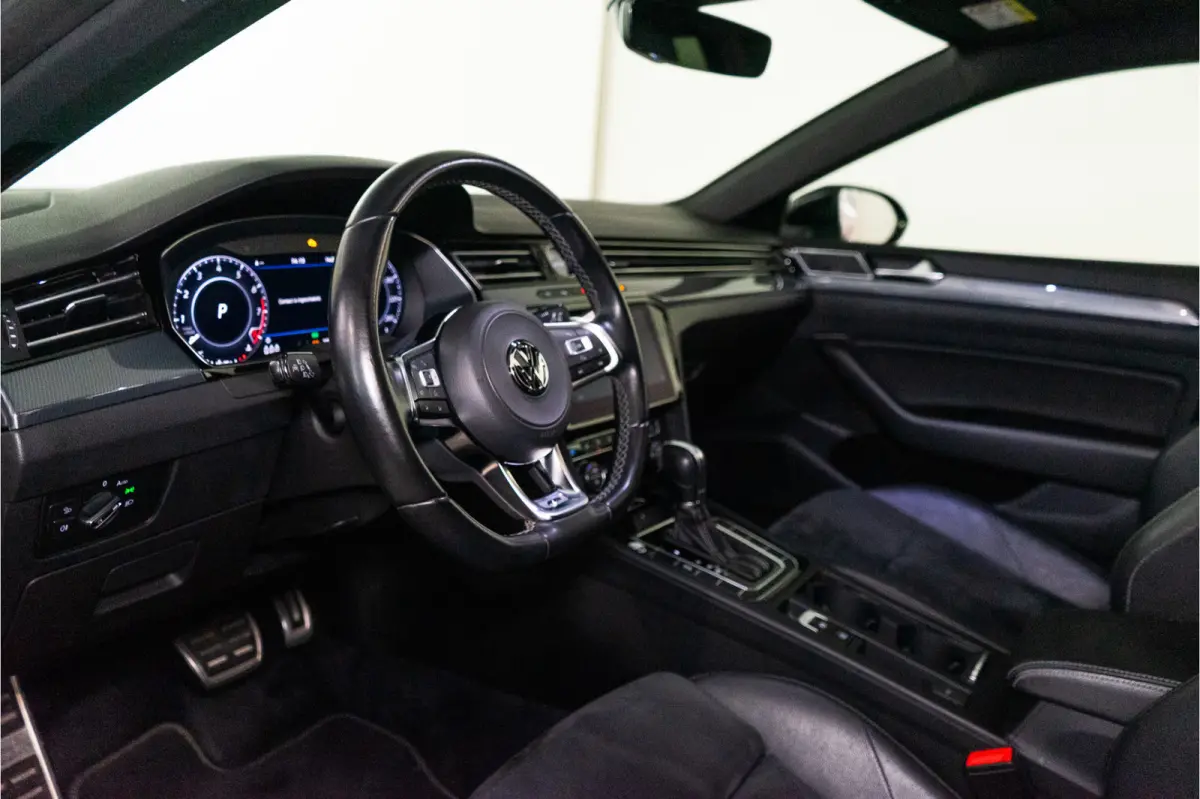 2.0 TSI 2x R-Line 191PK | Pano | Discover Pro | Dynamic LED | VOL OPTIE!