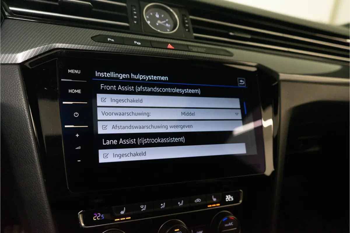 2.0 TSI 2x R-Line 191PK | Pano | Discover Pro | Dynamic LED | VOL OPTIE!