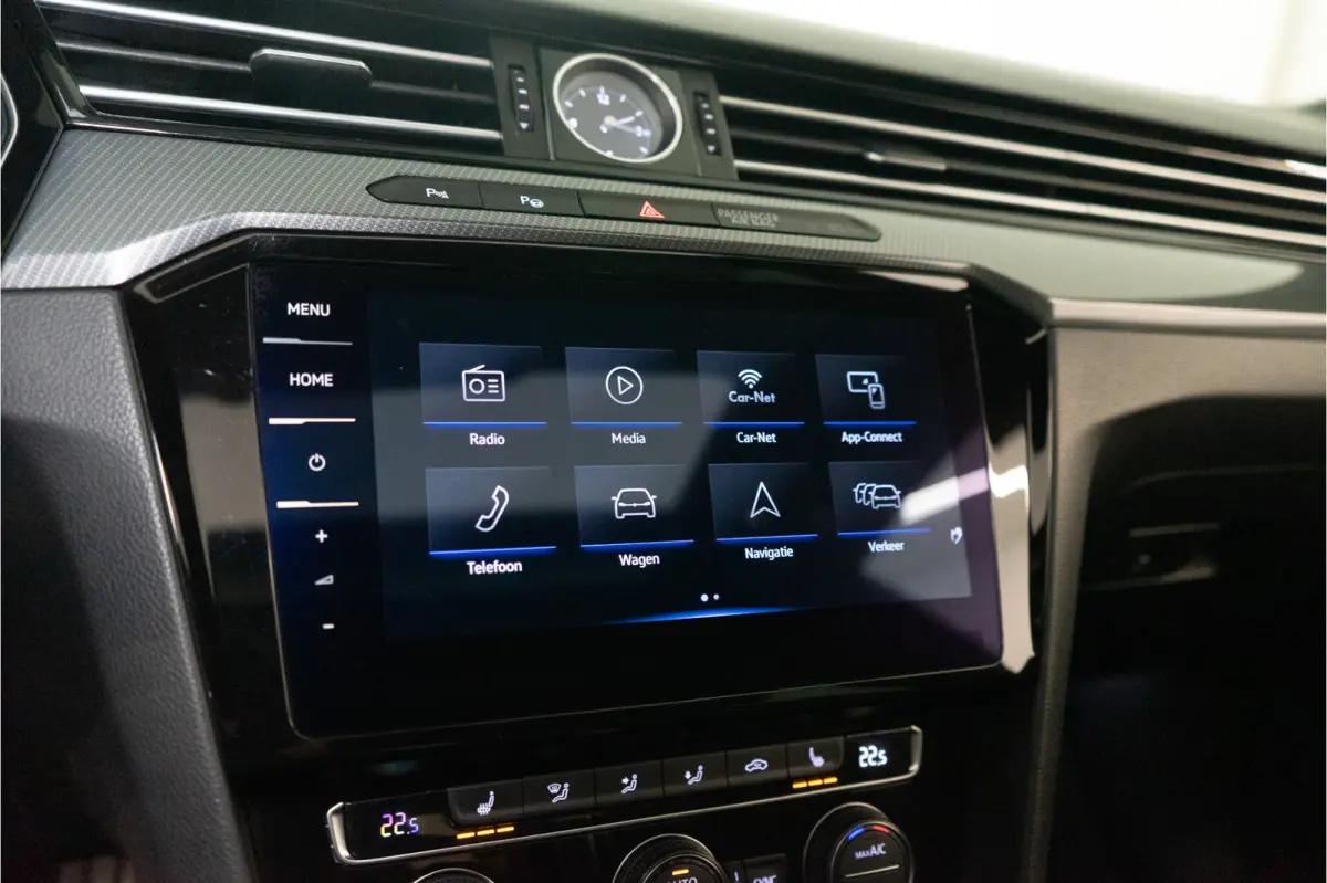 2.0 TSI 2x R-Line 191PK | Pano | Discover Pro | Dynamic LED | VOL OPTIE!