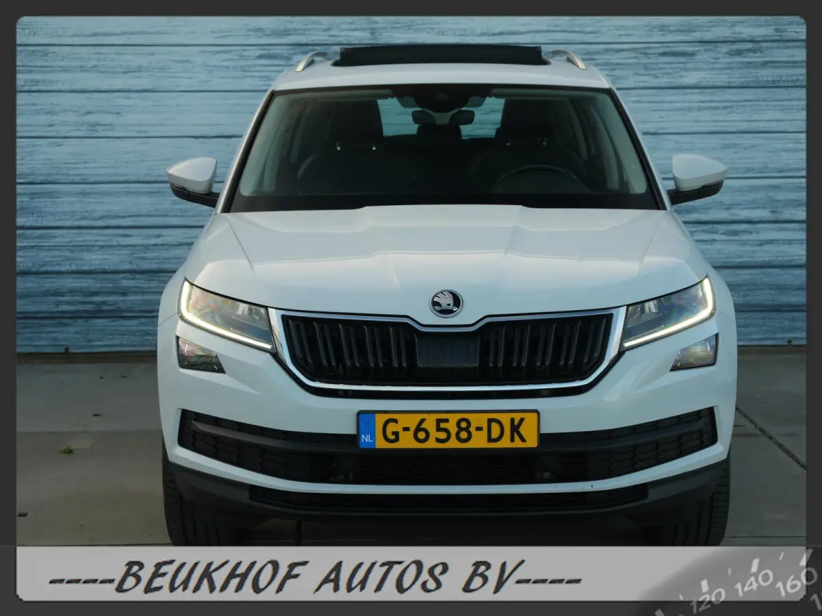 1.5 TSI Business 7 Persoon Pano Trekhaak Cam