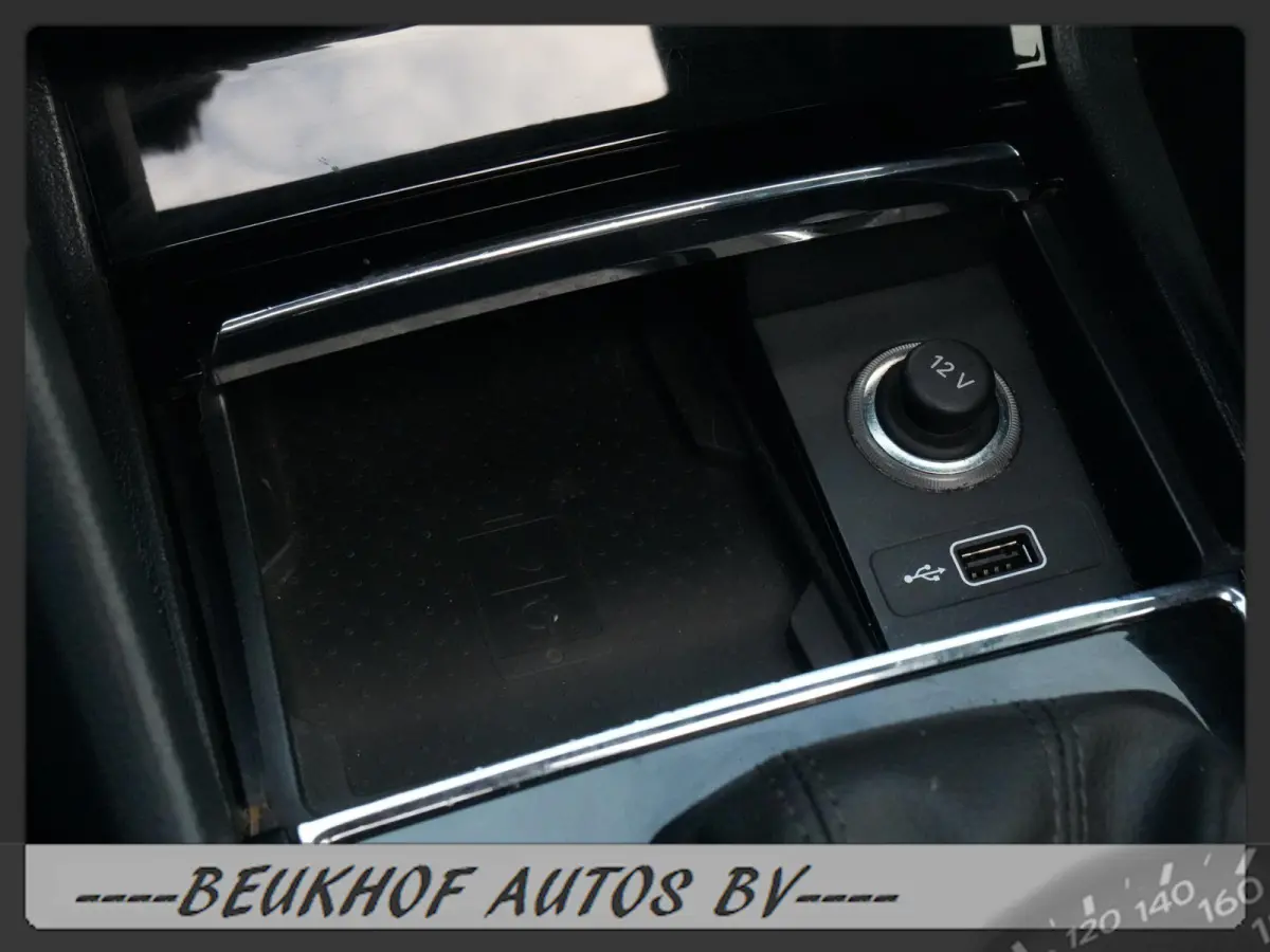 1.5 TSI Business 7 Persoon Pano Trekhaak Cam