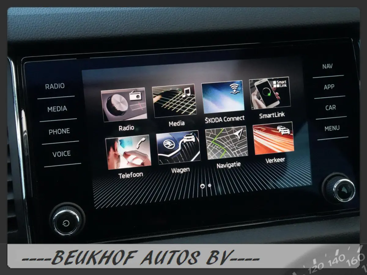 1.5 TSI Business 7 Persoon Pano Trekhaak Cam