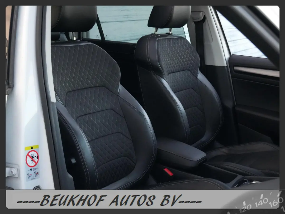1.5 TSI Business 7 Persoon Pano Trekhaak Cam