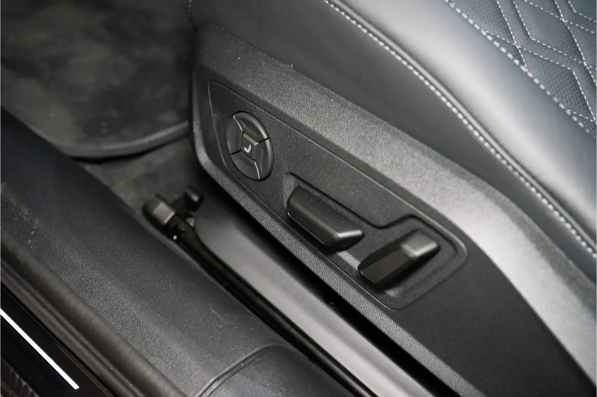 C9 e-hybrid 270KW Quattro S Edition Competition 367PK | Tech Pro | B&O | Lucht | Trekhaak | Werkelijk VOL OPTIE! 5 jaar Fabrieksgarantie