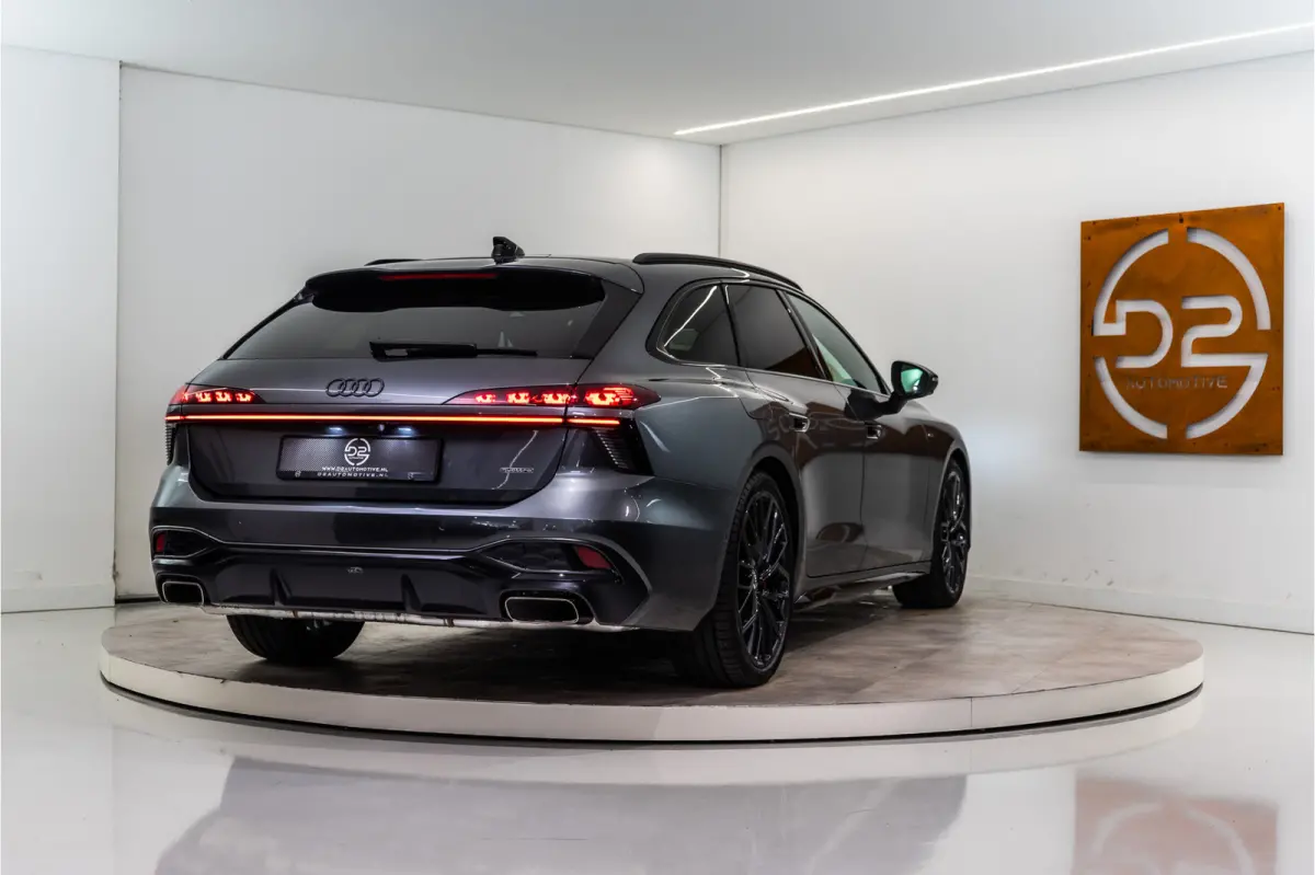 C9 e-hybrid 270KW Quattro S Edition Competition 367PK | Tech Pro | B&O | Lucht | Trekhaak | Werkelijk VOL OPTIE! 5 jaar Fabrieksgarantie