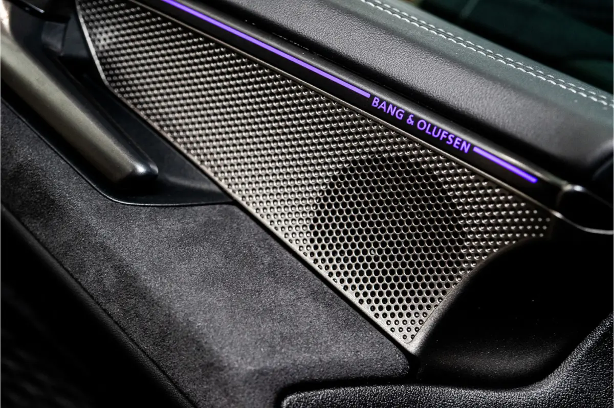 C9 e-hybrid 270KW Quattro S Edition Competition 367PK | Tech Pro | B&O | Lucht | Trekhaak | Werkelijk VOL OPTIE! 5 jaar Fabrieksgarantie