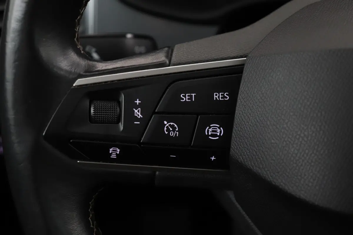 1.5 TSI Style Business Intense | Digital Cockpit | LED | CarPlay | Adap. Cruise |