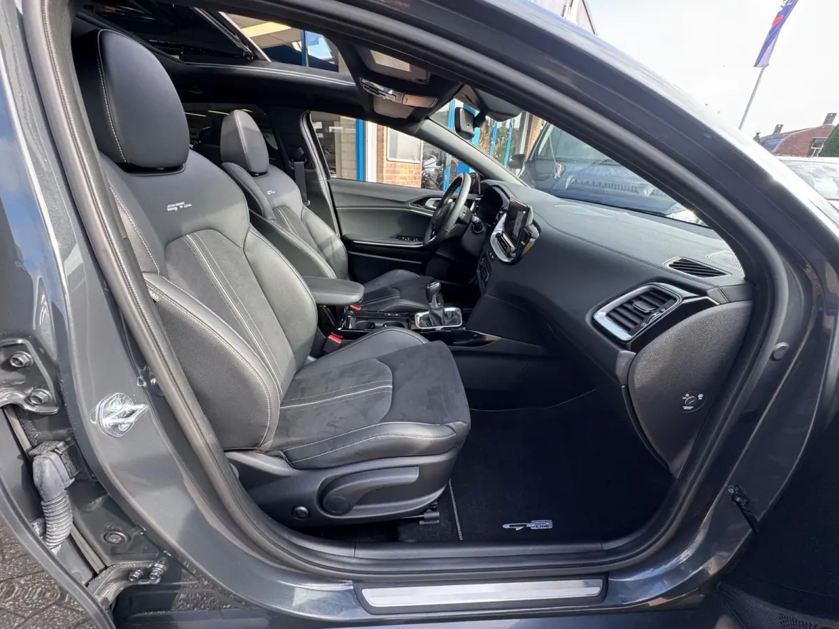 1.0 T-GDi GT-Line 2024 PANO NAVI NAP BTW 1e Eig!