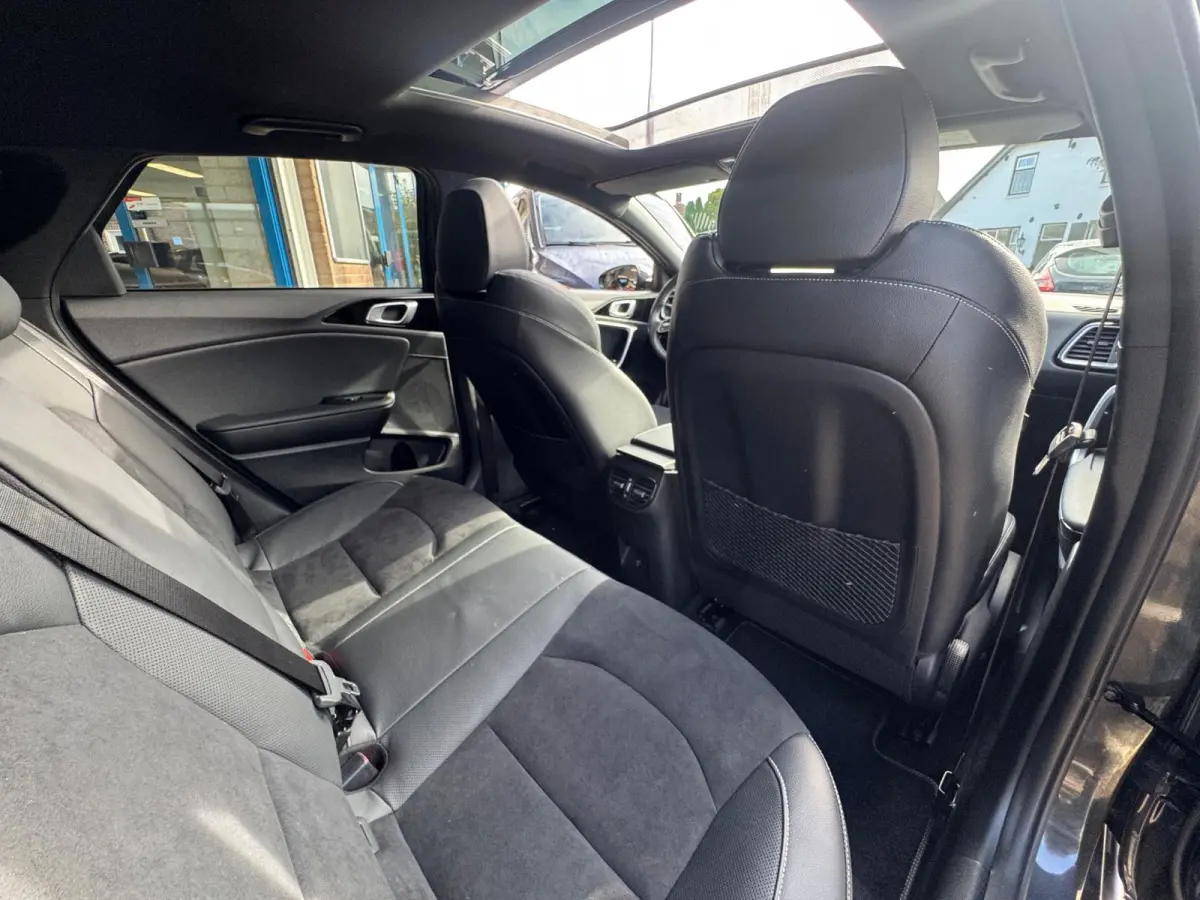 1.0 T-GDi GT-Line 2024 PANO NAVI NAP BTW 1e Eig!
