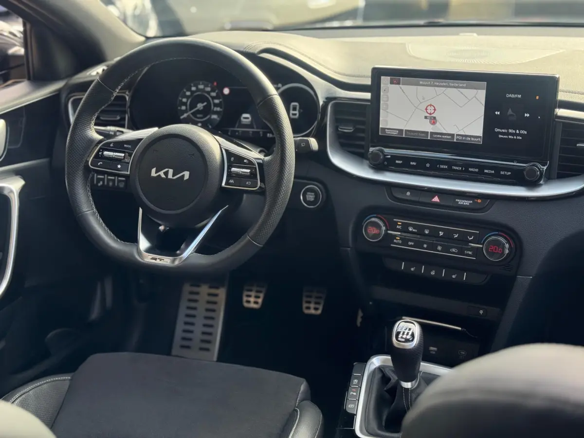 1.0 T-GDi GT-Line 2024 PANO NAVI NAP BTW 1e Eig!
