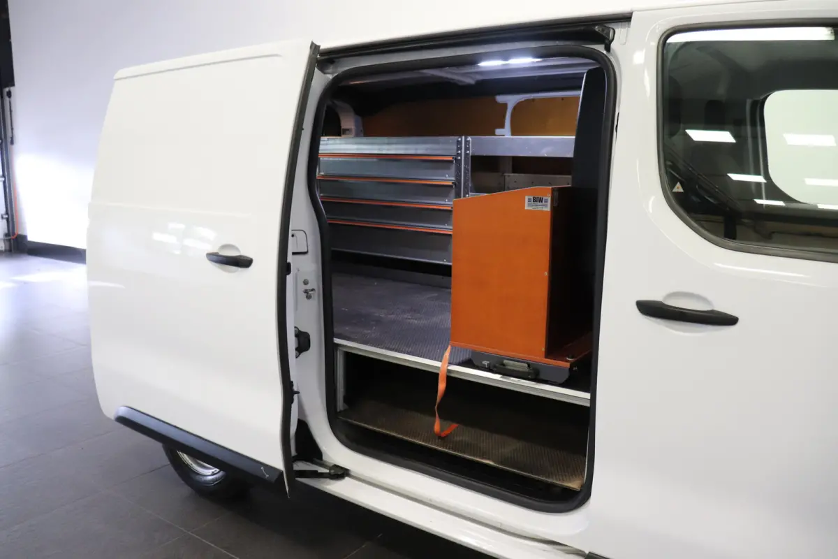 1.5 CDTI L2 EURO 6 - Airco - Navi - Cruise - Stoelverwarming - € 11.950,- Excl.